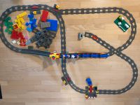 *LEGO DUPLO* elektrische Lokomotive mit Schienen und viel Zubehör Nordrhein-Westfalen - Bergisch Gladbach Vorschau