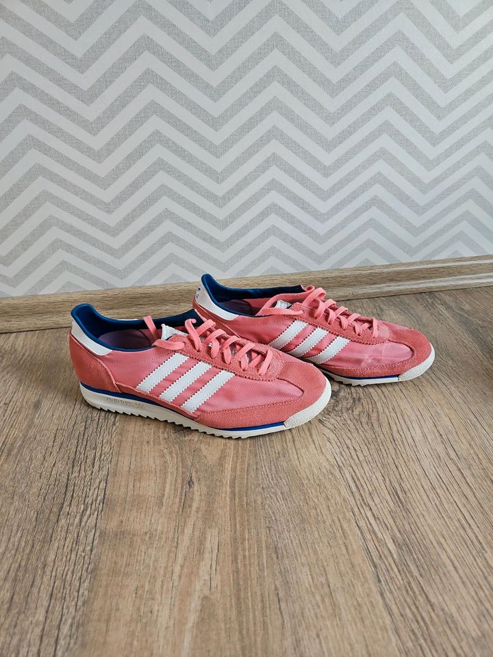 Adidas Sneaker  wie Samba 39 1/3 in Zwinge