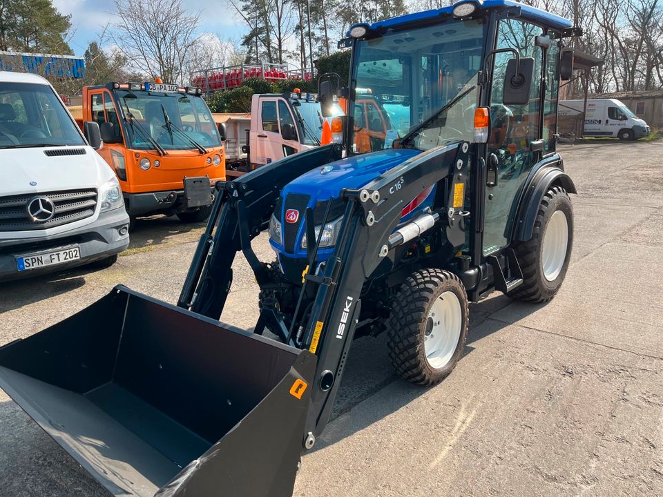 ISEKI TH 5370 AHL KOMPAKTSCHLEPPER MIT KABINE in Kolkwitz