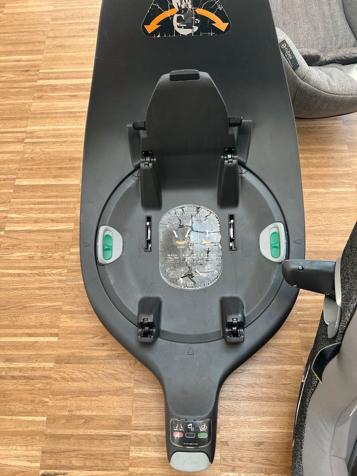 Cybex Platinum Cloud T i-Size + Base T + Sirona T i-Size in Georgensgmünd