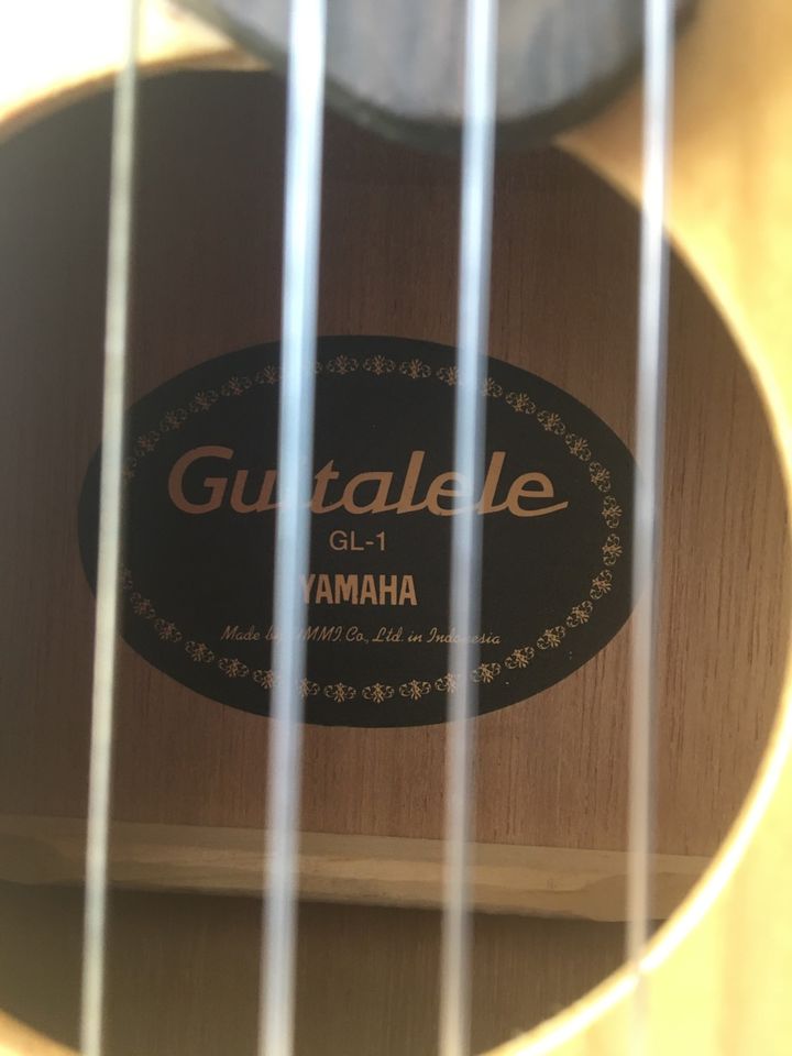 Yamaha GL1 Guitarlele Natur (wie neu/ungespielt) in Stuttgart