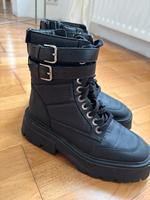 Zara Stiefel zu verschenken Brandenburg - Halbe Vorschau