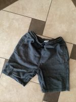 Next shorts Gr. 134 kurze Hose Bermuda Jogginghose Bayern - Gunzenhausen Vorschau