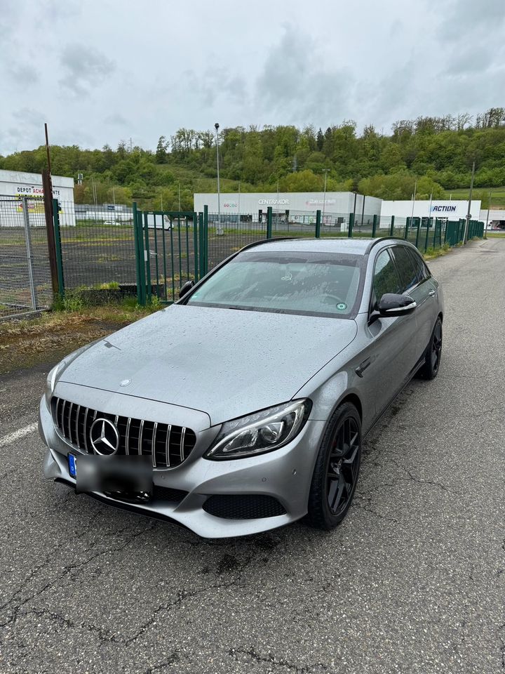 Mercedes C220 in Saarbrücken