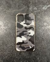 iPhone 11 Guess Schutzhülle Original Camouflage Hülle Silikon Bayern - Schwabmünchen Vorschau