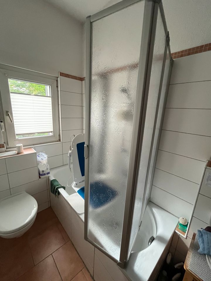 Duschabtrennung doppeltürig für Badewanne in Gelsenkirchen