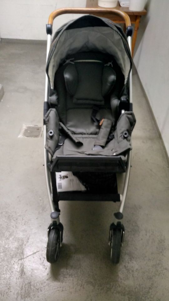 Gesslein Kinderwagen F4 inklusive Babywanne in Augsburg