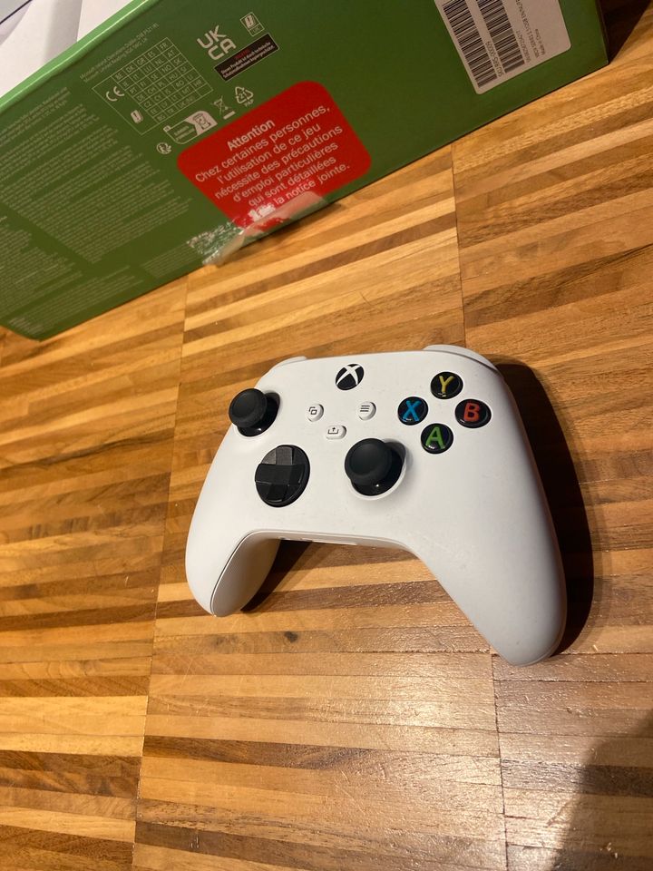 Xbox Series (512 Gb, 1 Controller) neu in München