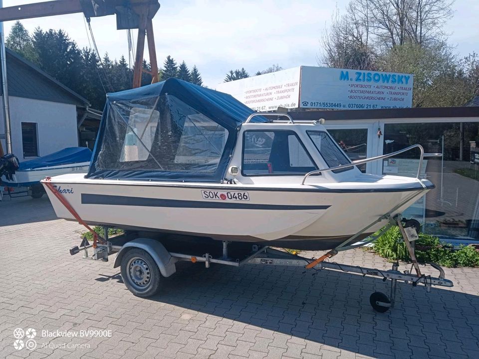Kajütboot Sportboot Angelboot mit Trailer u.TÜV in Lengenfeld Vogtland