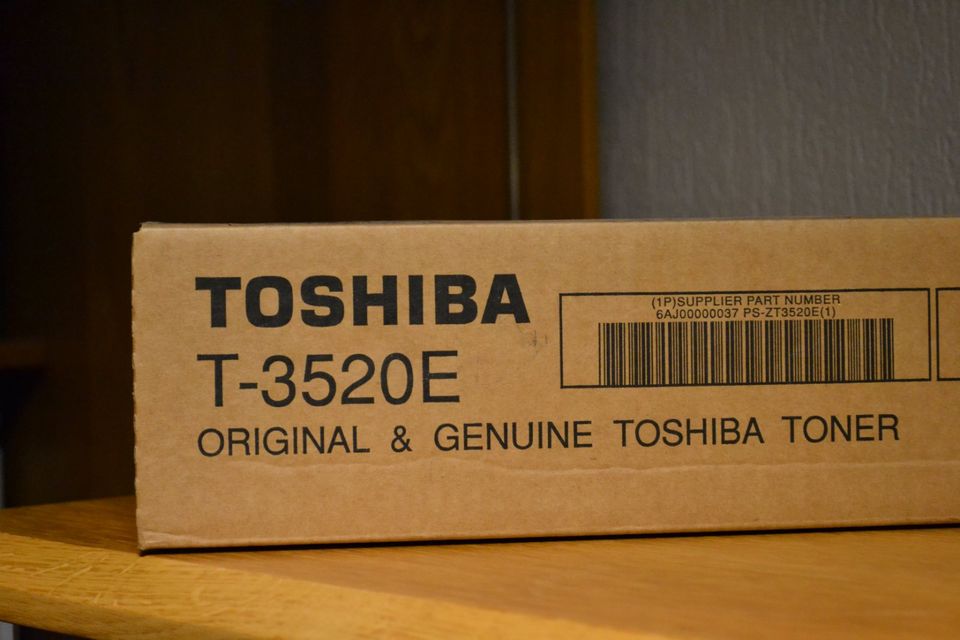Toshiba Toner e-Studio 350/450/352/452 neu T-3520E schwarz neu in Schortens