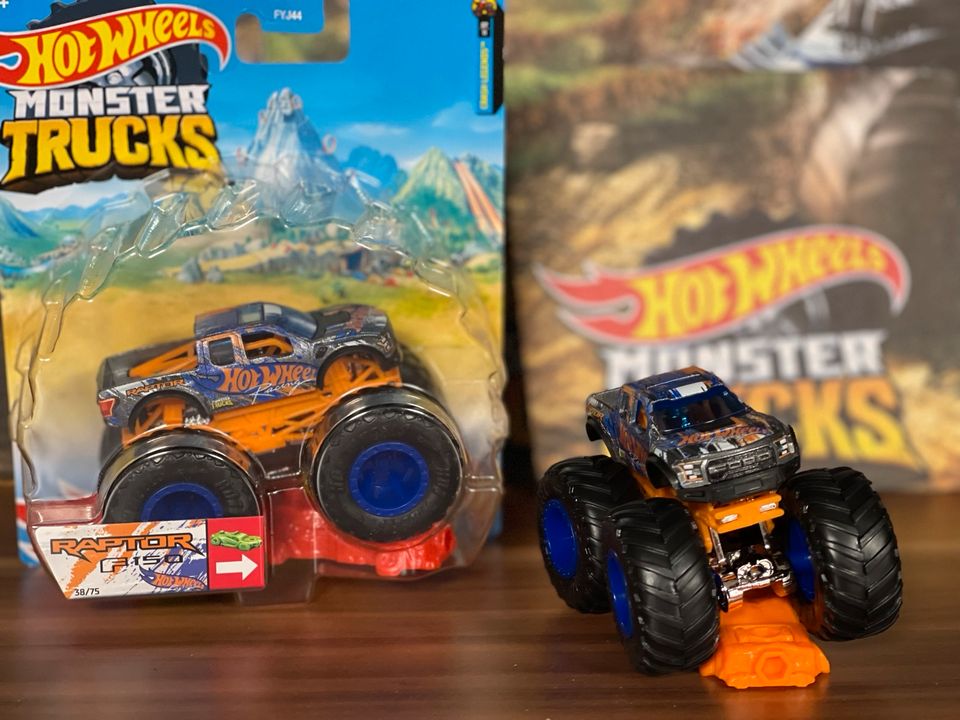 Hot Wheels Monster Truck FORD RAPTOR F150 Pick Up NEU in Uedem