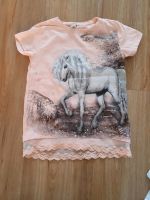 25x Mädchen Shirts Gr. 122 Teil1 Sachsen-Anhalt - Magdeburg Vorschau