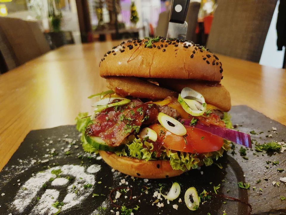 Aushilfe Küche Restaurant Beikoch Burger Salat in Montabaur