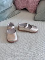 Neuwertige Mödchenschuhe, Ballerinas Köln - Bayenthal Vorschau