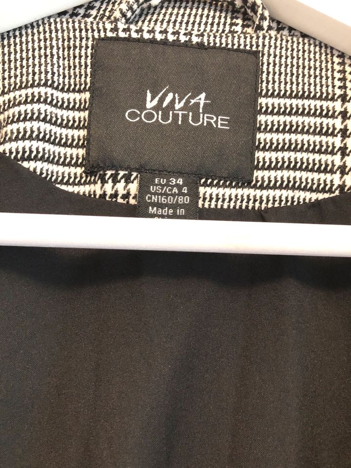 Frühlingsmantel, Übergangsjacke, Mantel dünn Xs 34, Viva Couture in Viernheim