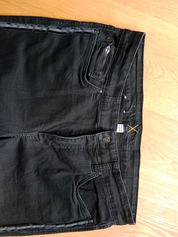 Hose, Jeans, schwarz MAC Jeans Gr. 44/29 in Langwedel