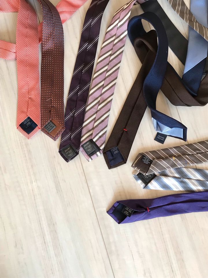 Krawatten Seide Windsor Joop Lauren Hilfiger Strenesse usw. in Hannover