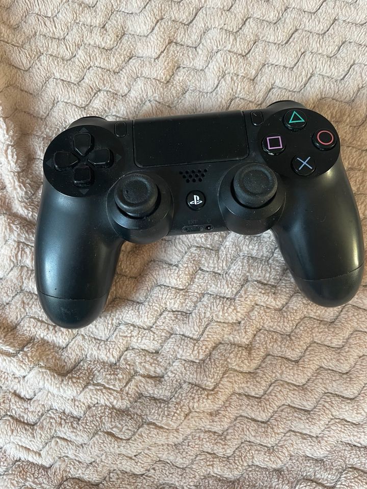 PS4 Controller in Grimma