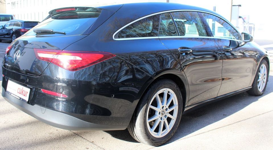 Mercedes-Benz CLA 200 Shooting Brake Automatik* LEDER* NAVI* B in München