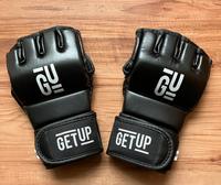 NEU in OVP Boxhandschuhe Kickboxen Handschuhe boxen Berlin - Tempelhof Vorschau