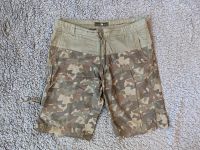 Camouflage Shorts M Armee Khaki Angler FSBN grün Herren kurze Hos Berlin - Wilmersdorf Vorschau