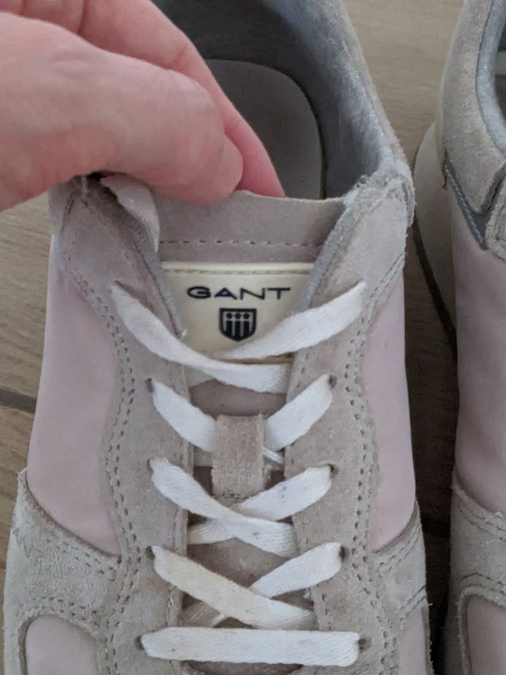 Gant Schuhe Turnschuhe Sneaker creme weiß Gr.39 inklusive Versand in Winsen (Luhe)