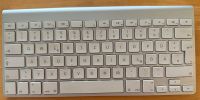 Original Apple Tastatur ohne Ziffernblock mit Batteriefunktion Nordrhein-Westfalen - Mönchengladbach Vorschau