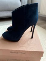 Gianvito Rossi Stiefelette Gr 37,5 NEU Harburg - Hamburg Marmstorf Vorschau