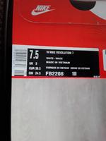 BIETE NIKE REVOLUTION 7 IN GRÖßE 38,5 ZUM VERKAUF AN Nordrhein-Westfalen - Nettetal Vorschau