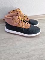 Knöchelhohe Sneaker adidas gefüttert Gr 47 (12,5) Niedersachsen - Uelzen Vorschau