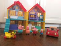 Peppa Wutz Spielset zum Mitnehmen Haus Auto Familie Figuren Köln - Meschenich Vorschau