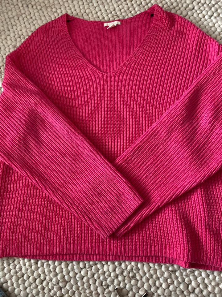 Pullover  Pink  H&M  38  40 in Berlin