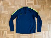 Nike - Shirt /Longsleeve / Pullover - Größe Kinder XL (158 - 170) Sachsen-Anhalt - Halle Vorschau