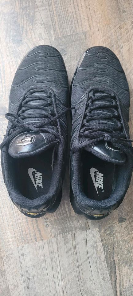 Original Nike Schuhe  gr 45 in Voerde (Niederrhein)