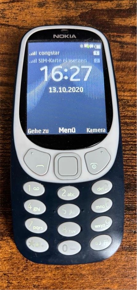 Mobiltelefon Nokia 3310 in Marklohe