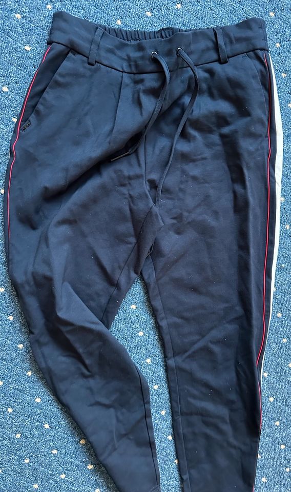 Only Poptrash Joggpant blau M/30 neu in Rechlin