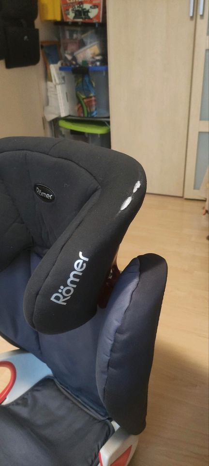 Britax Römer Auto-Kindersitz Kidfix SL in Mainz