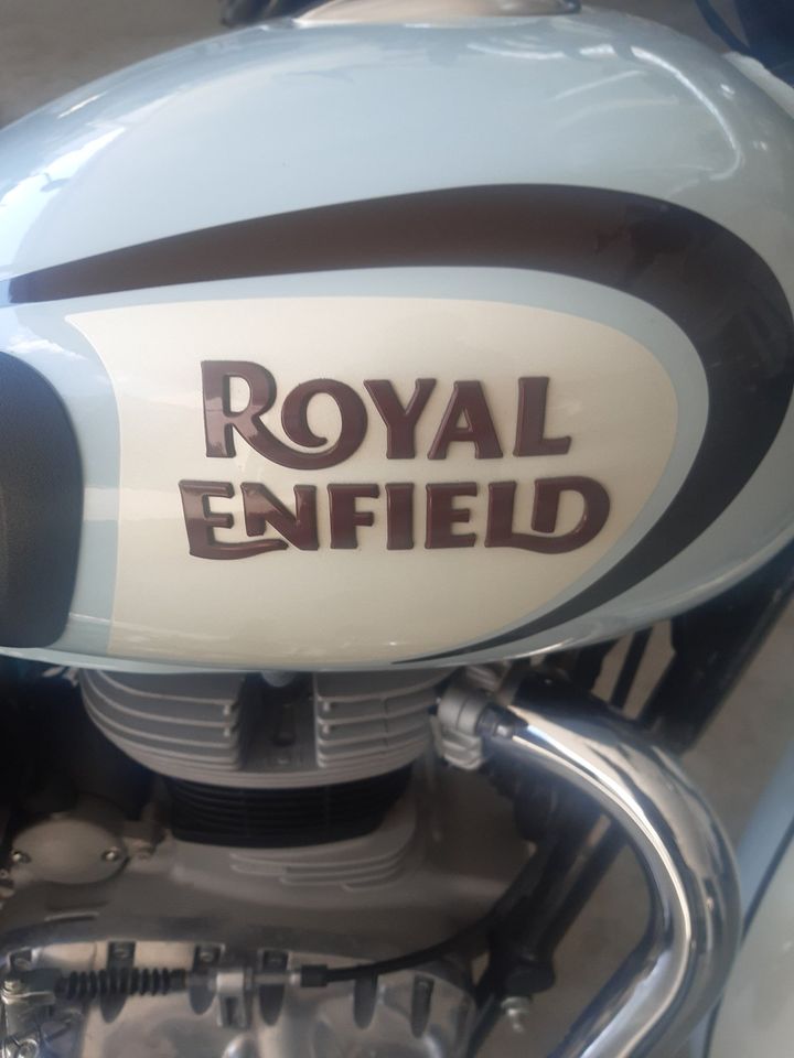 Motorrad Royal Enfield 350 Classic in Kassel