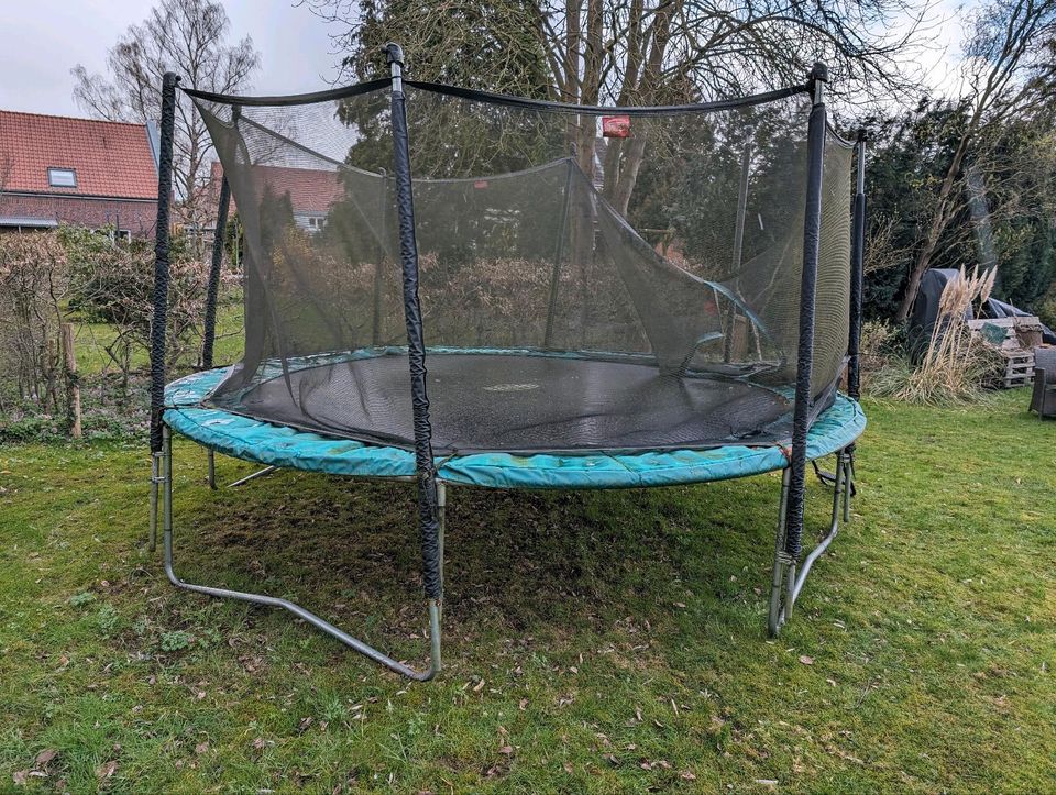 Berg Trampolin Favorit 4,30 m guter Zustand in Hamburg