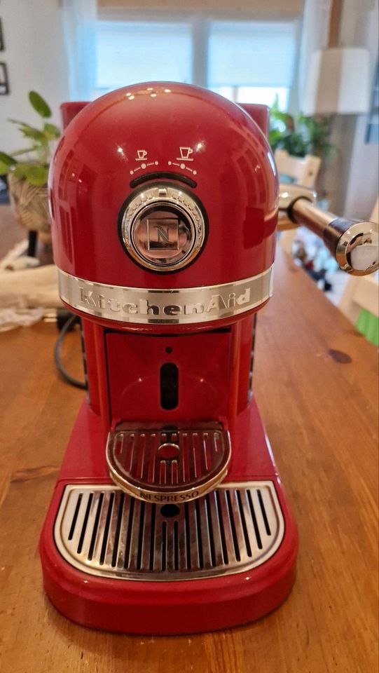 KitchenAid Nespresso Kaffeemaschine - Reparatur notwendig in Malsch