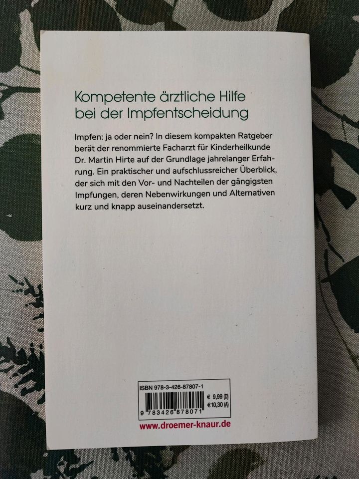 Buch Kinder Impfen kurz& praktisch Dr. Martin Hirte neuwertig in Vohburg an der Donau