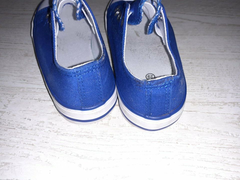 Sommer Schuhe blau 31 in Beetzsee