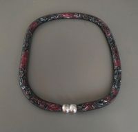 Modeschmuck Netz Halskette schwarz rot ca 50 cm Düsseldorf - Flingern Nord Vorschau