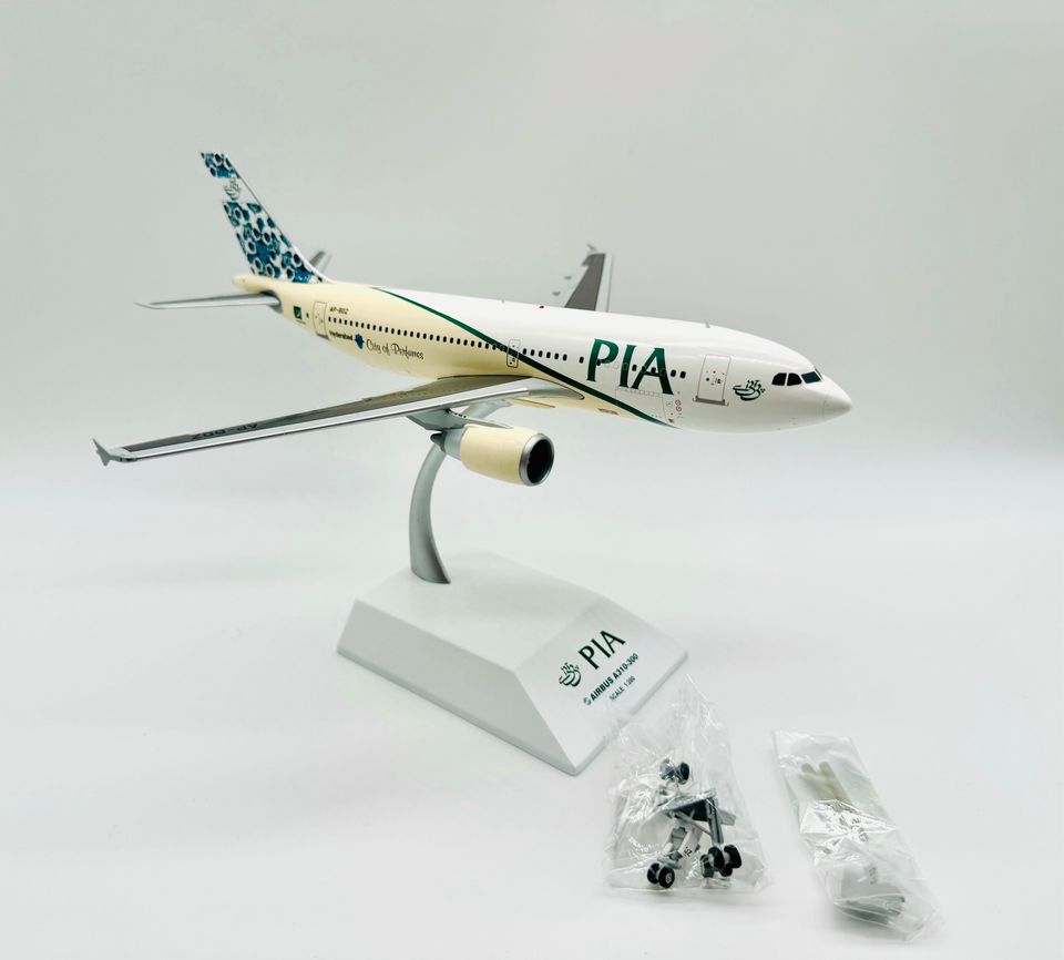 JC Wings wie Herpa Wings 1:200 PIA A310-300 AP-BDZ in Velbert