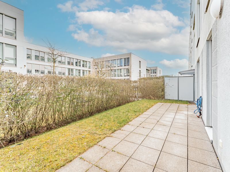 Beim Riemer Landschaftspark - Helle 4-Zimmer Wohnung mit Sonnenloggia & Garten für erholsame Stunden in München