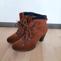 Tamaris Stiefeletten Gr 37 Schuhe Absatz braun neuw. Nordrhein-Westfalen - Borken Vorschau