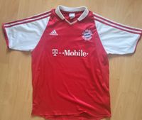 Bayern München Kinder Trikot Größe 176 2003/04 Adidas inkl. Hose Düsseldorf - Eller Vorschau