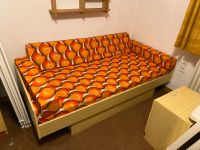 Bett Sofa aus den 60/70ern Richtig cooles Teil Nordrhein-Westfalen - Burbach Vorschau