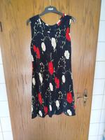 Leichtes Damen Plissee Kleid schwarz Größe 40/42  NEU Rheinland-Pfalz - Hergenfeld Vorschau