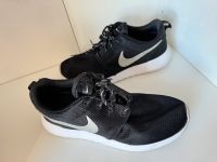 Nike Schuhe in 38 Hamburg-Nord - Hamburg Eppendorf Vorschau